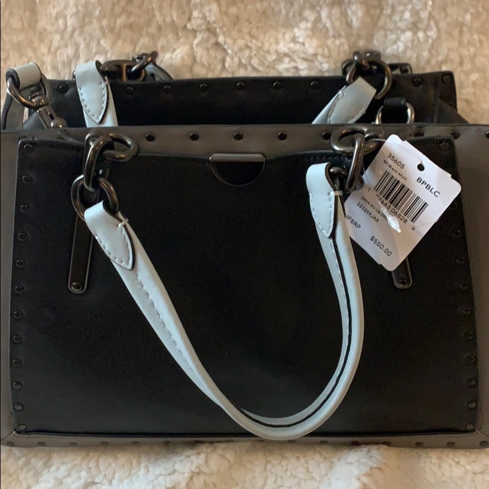 Coach purse - Picture 3 of 5